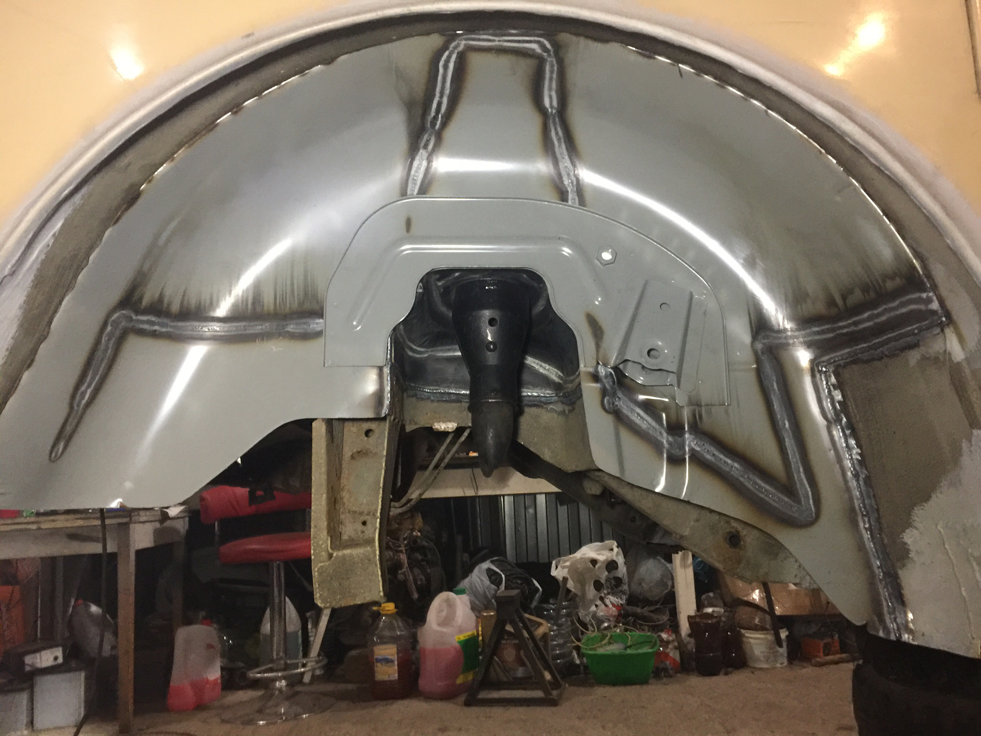 Кузовные ремонтные вставки задних арок: важный элемент в восстановлении автомобиля